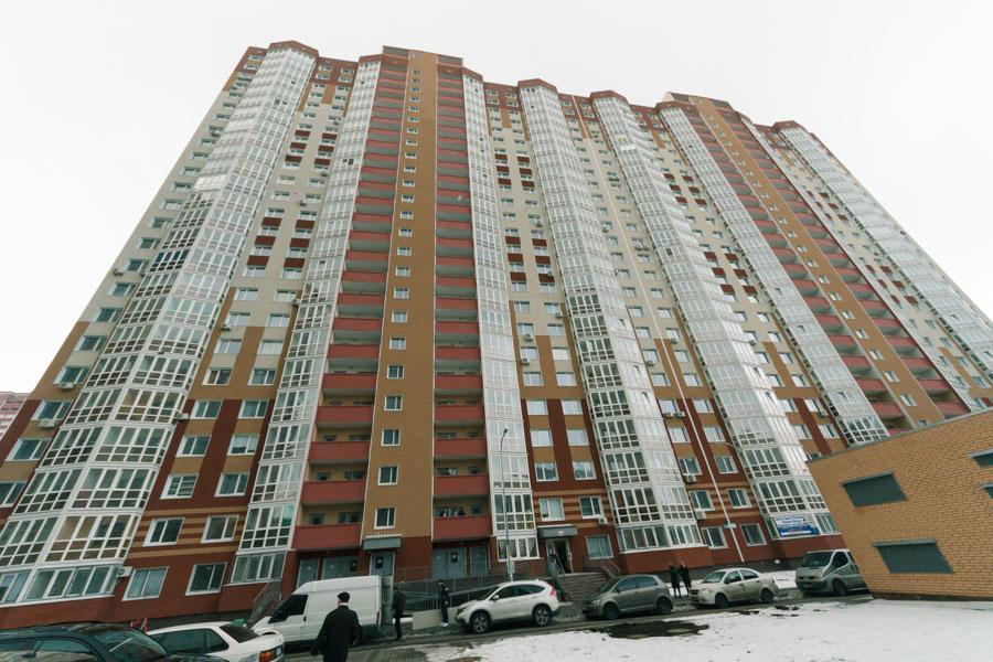 Cozy Apartment On Gmyri 12B Near Metro Poznyaki Kiev Esterno foto