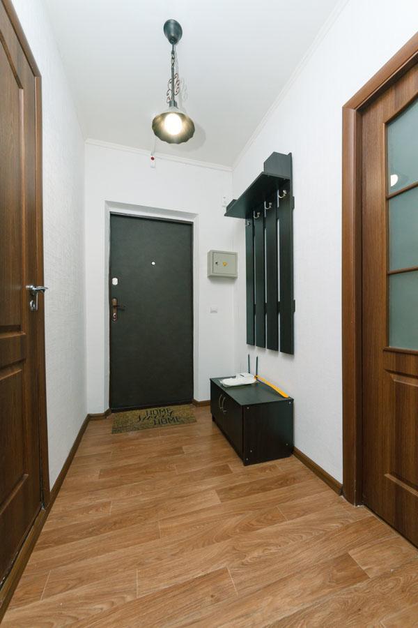 Cozy Apartment On Gmyri 12B Near Metro Poznyaki Kiev Esterno foto